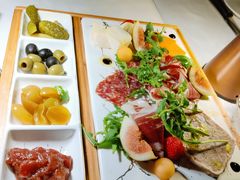 冷切芝士火腿拼盘-Kathleen's Waitan 凯圣琳江景西餐厅(外滩店)