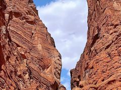 -天山神秘大峡谷