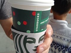 -星巴克臻选(莘庄仲盛店)