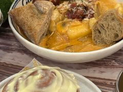 罗杰炒年糕-OUR Bakery(国贸商城店)