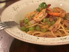 鲜虾蒜辣意面-小食院简餐厅