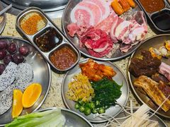 -姜胖胖韩式自助烤肉(光明万达店)