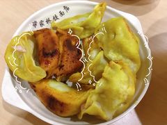 笋肉锅贴-蒋家桥饺面店(广陵路店)