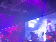 -喜鹊音乐酒馆(西街店)