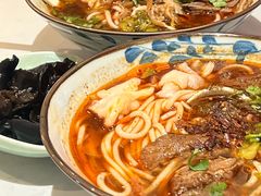 -鑫花溪牛肉米粉(凤凰街创始总店)