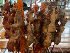 -哈尔滨小酒馆·鲜肉现穿自助烧烤(康新花园店)
