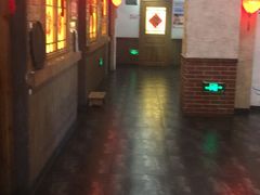 -咱屯子铁锅炖直营店(南湖大路店)