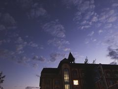 -布尔津河堤夜市
