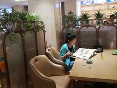 -锦粤宫·融合粤菜(上海金沙江店)