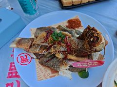 -肥肥虾庄·金牌油焖大虾(汉街SKP店)