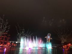 -喷泉广场餐厅·宵夜·海鲜烧烤大排档(长隆企鹅酒店)
