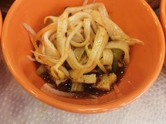 -乡党臊子面(丰庆公园店)