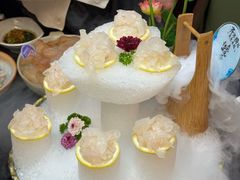 顺德珍品鲩鱼生-得意咚瓜·顺德鱼生·冬瓜火锅(深圳首店)