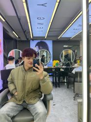 -藤野造型烫发染发