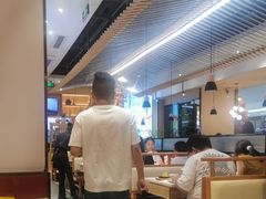-花漫里日式餐厅(南安中骏店)