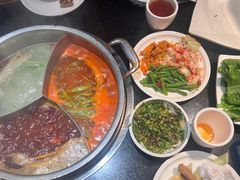 -周师兄大刀腰片火锅(洪崖洞旗舰店)