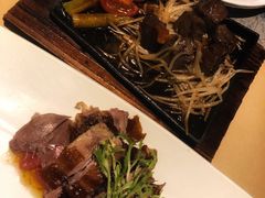-穹六人间 people 6(岳阳路店)