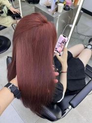 -IU潮牌·SALON