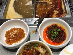 -海底捞火锅(天鹅湖银泰店)