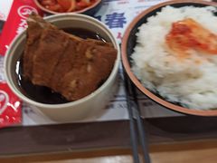 -万和春排骨砂锅米饭(新业广场店)