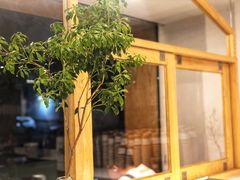 -Cafe on warm(丹霞店)