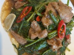 沙茶空心菜炒羊肉-鼎泰丰(嘉年华•海信广场VILLAGE店)