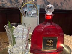 -秘密旅行Bonjour(黑金冠 江南西店)