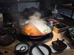 -湊湊火锅·茶憩(杭州湖滨银泰in77店)