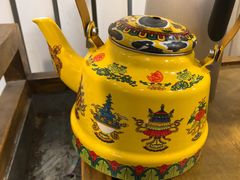 -乳仔牛牦牛汤锅 烤羊排(松潘古城店)