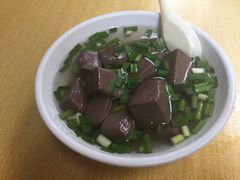 -阿一猪红汤(东风西路店)