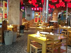 大堂-么肆烤肉·中式自助·烤肉大排档(街道口季佳PAI店)