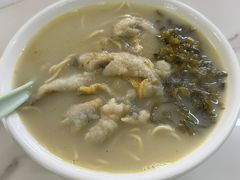-明呈黄鱼面馆(斜土路店)