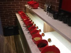 -三人行骨头王火锅(长寿店)