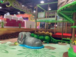 -探奇游乐园(烟台大悦城店)