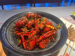 -肥肥虾庄·金牌油焖大虾(杨园滨江时代walk店)