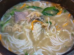 -勺子米线·云南传统小吃市集(四方街店)