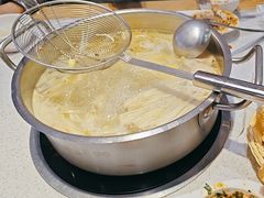 -浪里寻·臻牛养生牛肉火锅(方圆荟店)