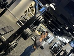 -TMG潮流健身(奥体莲荷里店)