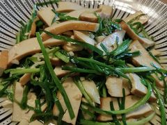 -茅台镇网红溶洞餐厅·茅帮菜馆