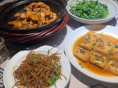 -客家大院·非遗赣南客家菜(郁孤台店)