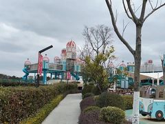 -季高兔窝窝亲子园(上海薰衣草公园店)
