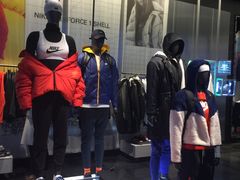 -NIKE品牌体验店(南京东路店)