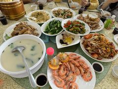 -鹏城人家海鲜酒家·23年老字号(较场尾店)