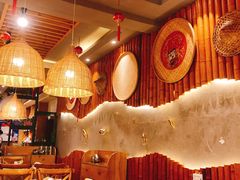 -鲜榨果汁·啤酒鱼(环岛河店)
