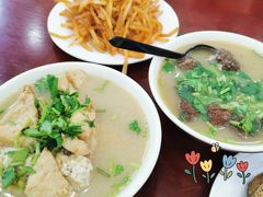 -老回回小吃(百万庄店)