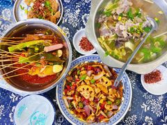 -谢老五跷脚牛肉·非遗传承店