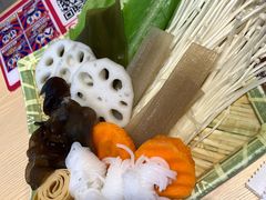 蔬菜小拼盘-鱼酷活鱼烤鱼(沈阳大悦城店)