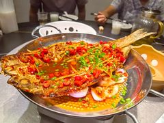 -陈大锅·岳阳鱼馆·地道岳阳菜(美食街店)