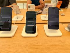 -Apple零售店(玄武湖店)
