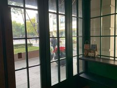 -星巴克(武康路店)
